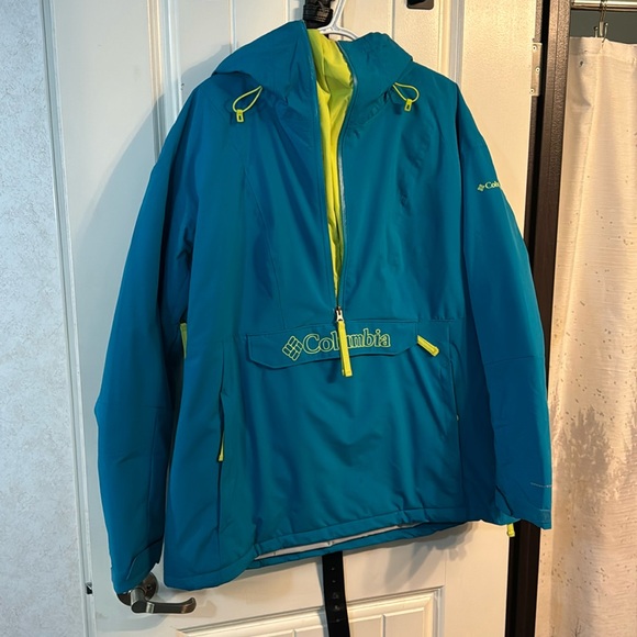 Columbia woman’s snowboarding coat - Picture 1 of 5